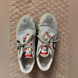 Cloudmonster - Glacier/ Meadow